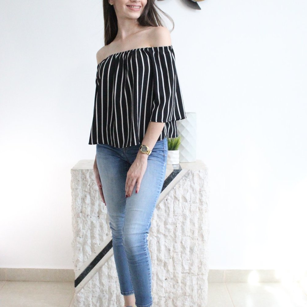 Black and White Elegant Blouse